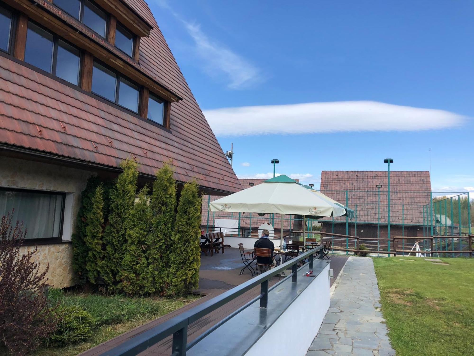 Pensiunea Smida Park Exterior foto